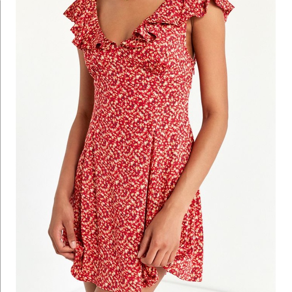 Daisy May red floral dress - Picture 1 of 9